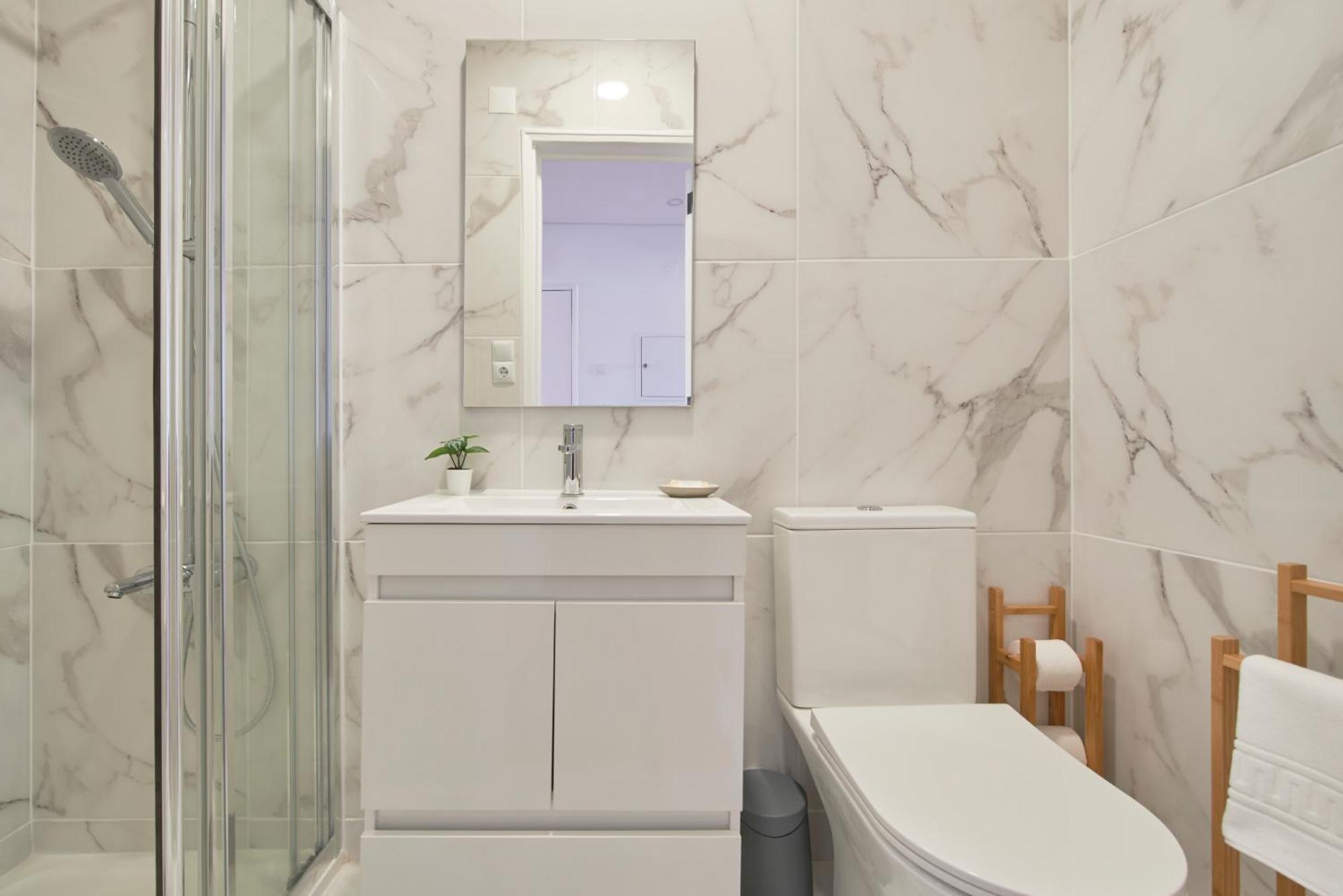 Sunset Bay View, Renovated Apt, By Timecooler سيتوبال المظهر الخارجي الصورة