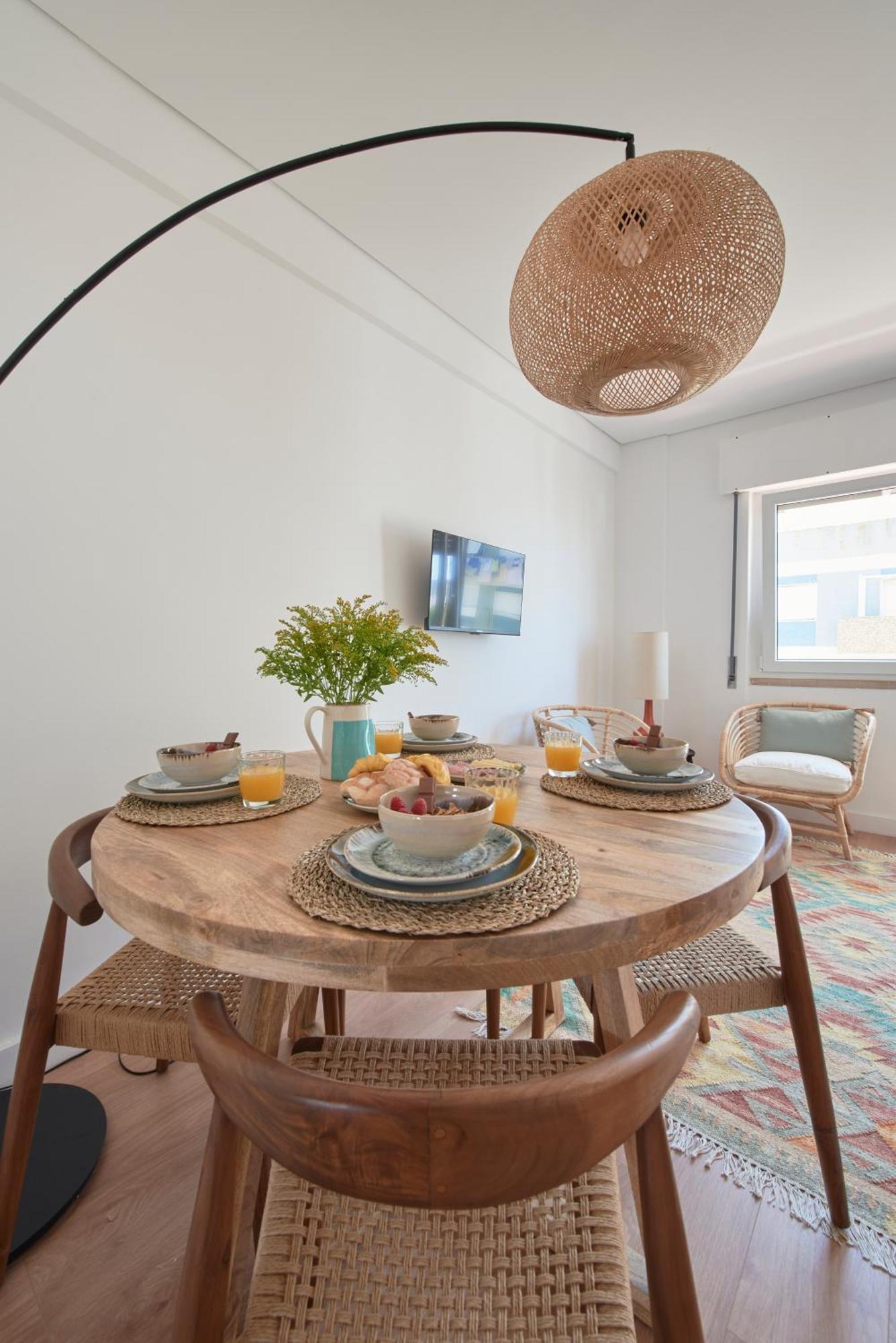Sunset Bay View, Renovated Apt, By Timecooler سيتوبال المظهر الخارجي الصورة