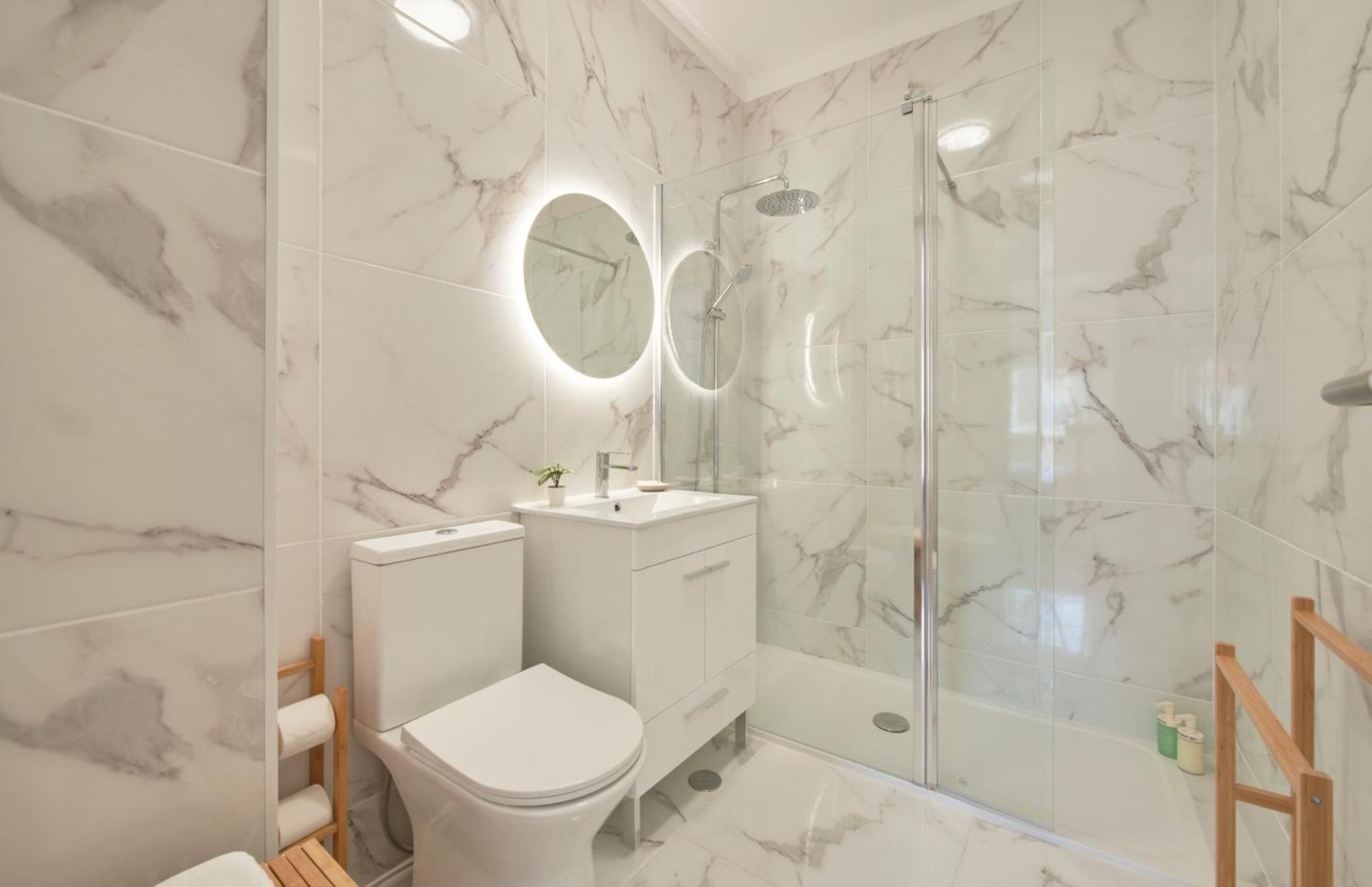 Sunset Bay View, Renovated Apt, By Timecooler سيتوبال المظهر الخارجي الصورة
