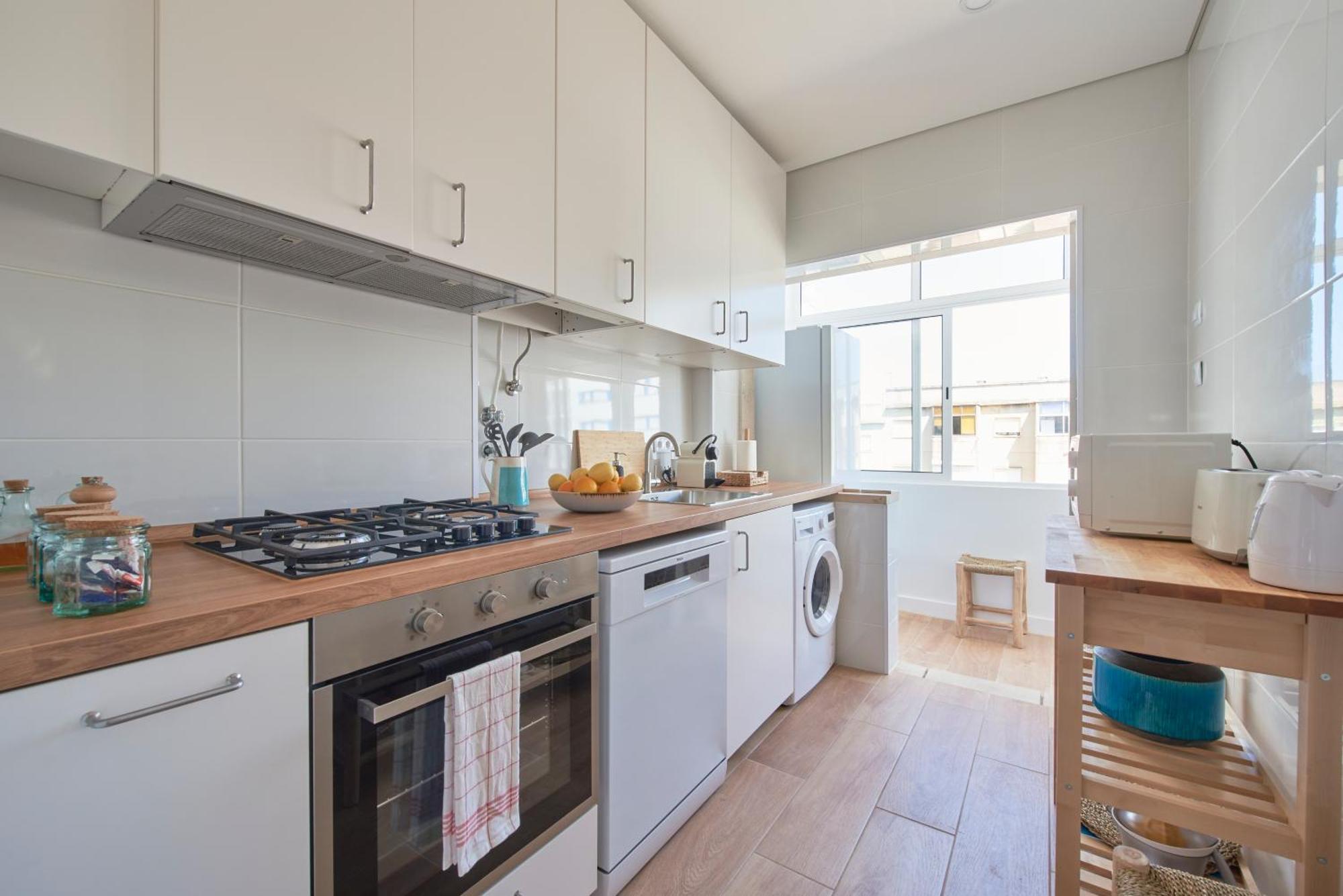 Sunset Bay View, Renovated Apt, By Timecooler سيتوبال المظهر الخارجي الصورة